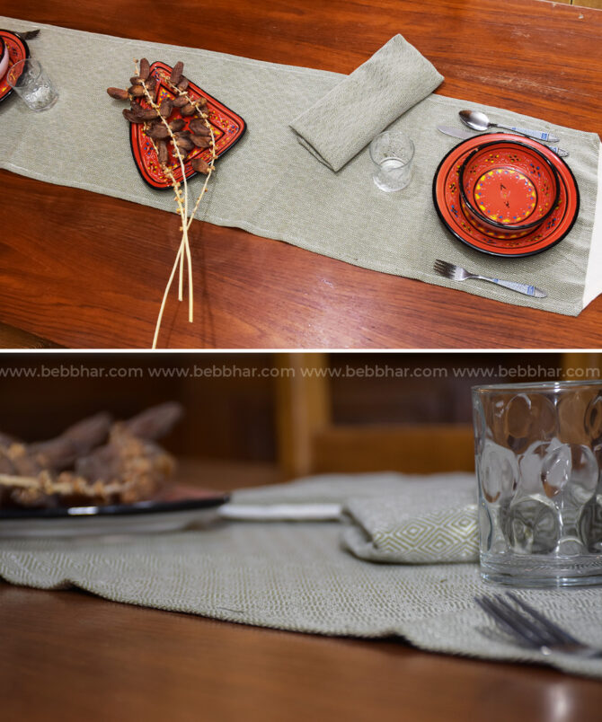 Chemin de table cousu en fouta tunisienne traditionnelle 100% coton. Vous pouvez aussi l'utiliser comme chemin de lit