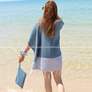 Lot de plage de 4 pièces en fouta tunisienne 100% coton composé d'une robe poncho de plage de taille standard, un grand sac de plage, une pochette, et un chouchou