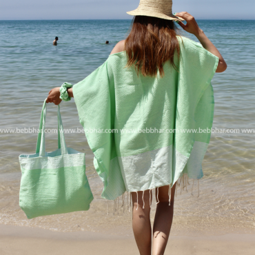 Lot de plage en fouta tunisienne 100% coton composé d'une robe poncho de taille standard, un très grand sac de plage avec doublure, un serre tête et un chouchou pour les cheveux
