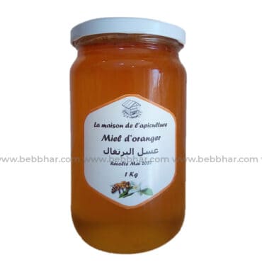 Miel de fleurs d’oranger de la région d’El Gobba, ville phare de la production des orangers à Menzel Temim du gouvernorat de Nabeul en Tunisie. C’est un miel monofloral. Il est constitué de nectar provenant principalement des fleurs